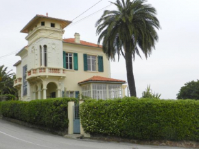 Maison les Camélias, Saint-Raphaël